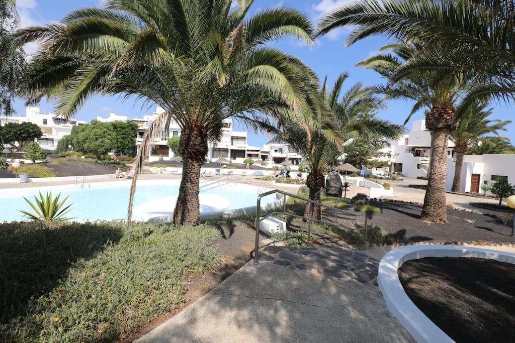 Casa Linda 2 Bed Apartment In Costa Teguise Exterior photo