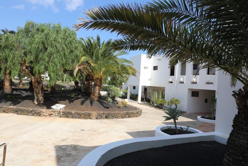 Casa Linda 2 Bed Apartment In Costa Teguise Exterior photo